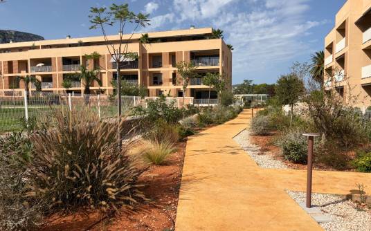 Апартаменты - Продажа - Denia - Denia