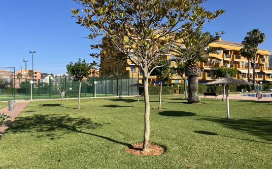 Апартаменты - Продажа - Denia - Les Marines