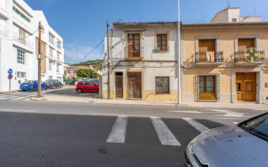 Building plot - Sale - Javea - Centre