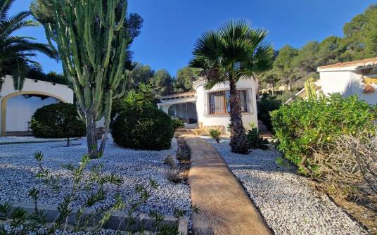 Бунгало - Продажа - Moraira - Pinar de l’Advocat