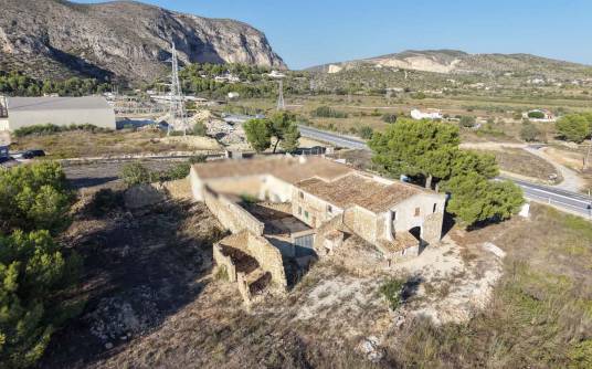 Finca / Country Property - Sale - Teulada - Teulada