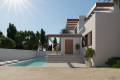 Nieuwe moderne villa te koop in Moraira