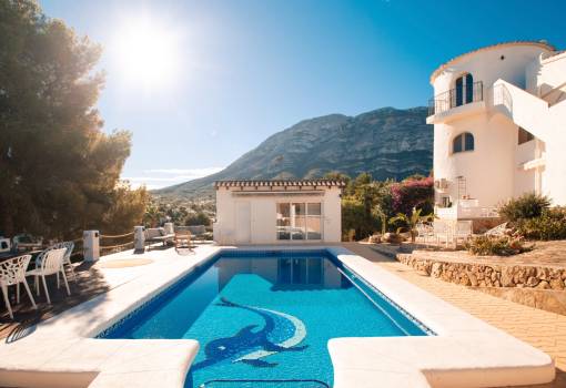 Propiedad comercial - Venta - Denia - Denia