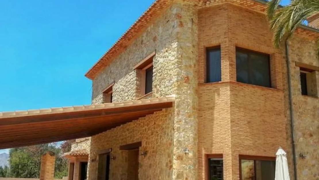 Sale - Finca / Country Property - Denia - La Pedrera