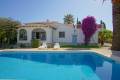 Villa en venta en Denia