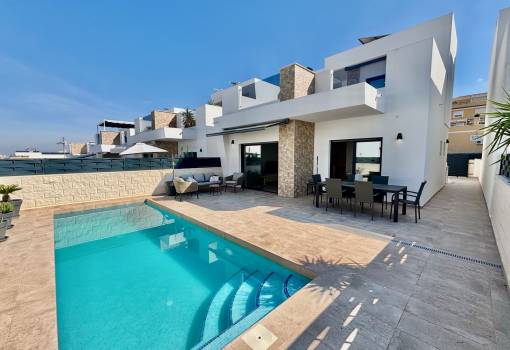 Villa - Nowy budynek - Benijófar - HH-24819
