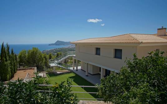 Вилла - Продажа - Altea - Sierra de Altea