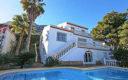 Вилла - Продажа - Denia - Altomira