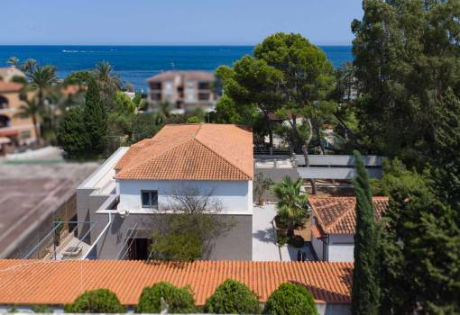 Вилла - Продажа - Denia - Denia