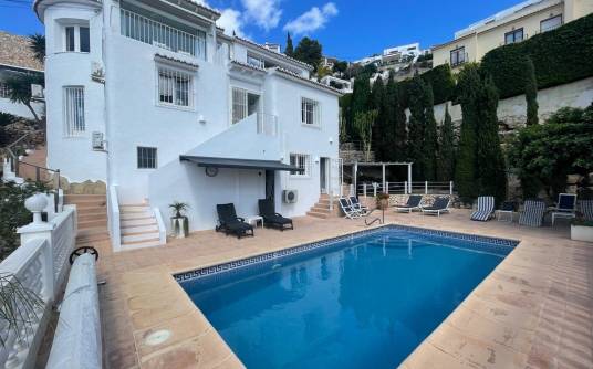 Вилла - Продажа - Moraira - El Portet