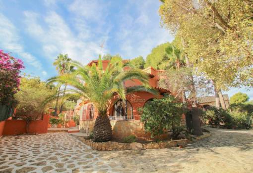 Вилла - Продажа - Moraira - La Cometa