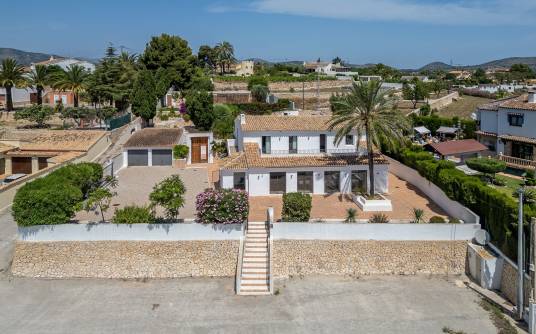 Villa - Sale - Benissa - Benissa