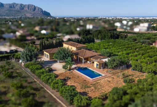 Villa - Sale - Pedreguer - Pedreguer