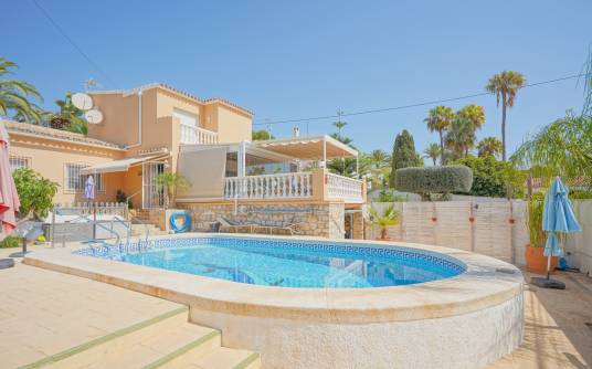 Villa - Sprzedaż - Calpe - Partida Calalga