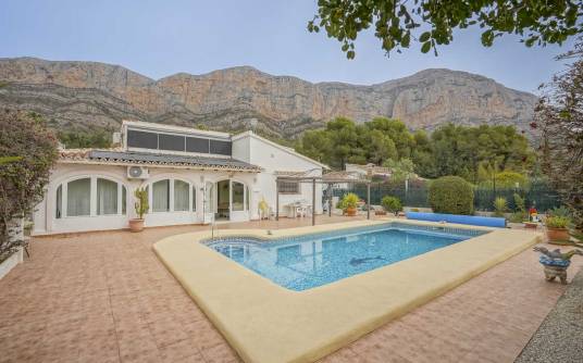 Villa - Sprzedaż - Javea - Ermita