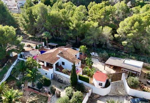 Villa - Sprzedaż - Moraira - Benimeit