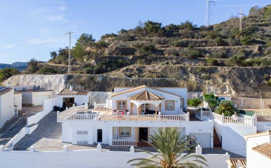 Villa - Uitverkoop - Calpe - Partida Les Cucarres