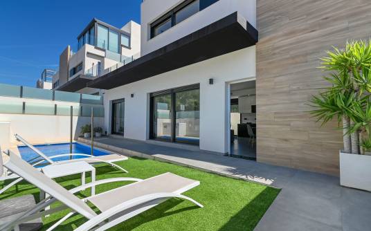 Villa - Uitverkoop - Villamartin - Villamartin