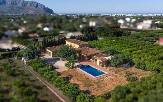 Villa - Venta - Pedreguer - Pedreguer