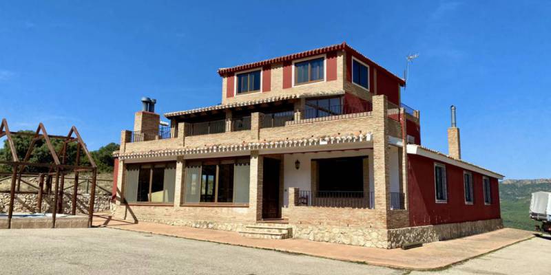 properties for sale in Moraira